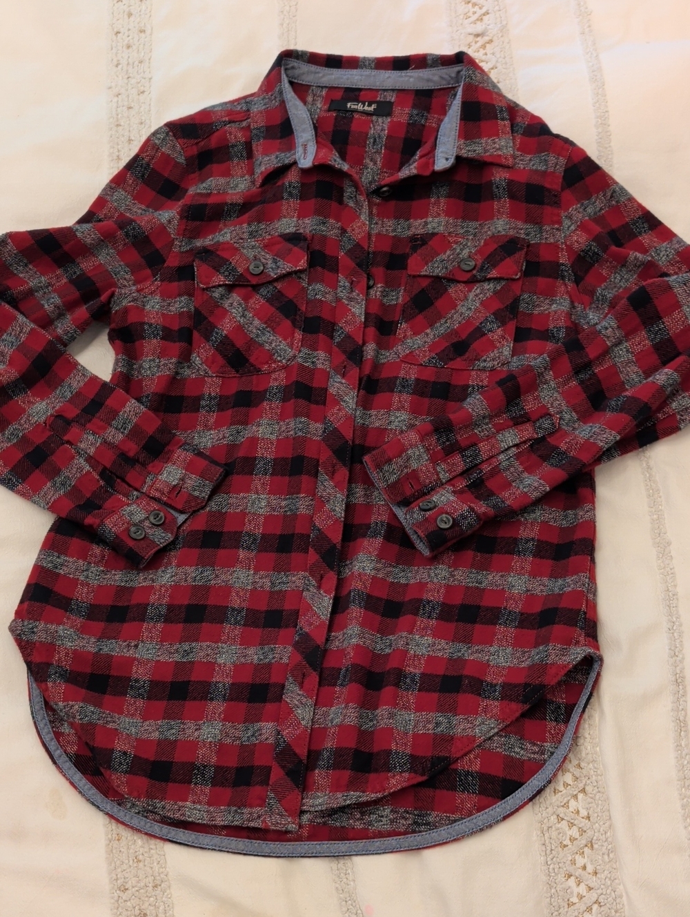 Faded Glory Women’s Red Plaid Button-Down Shirt